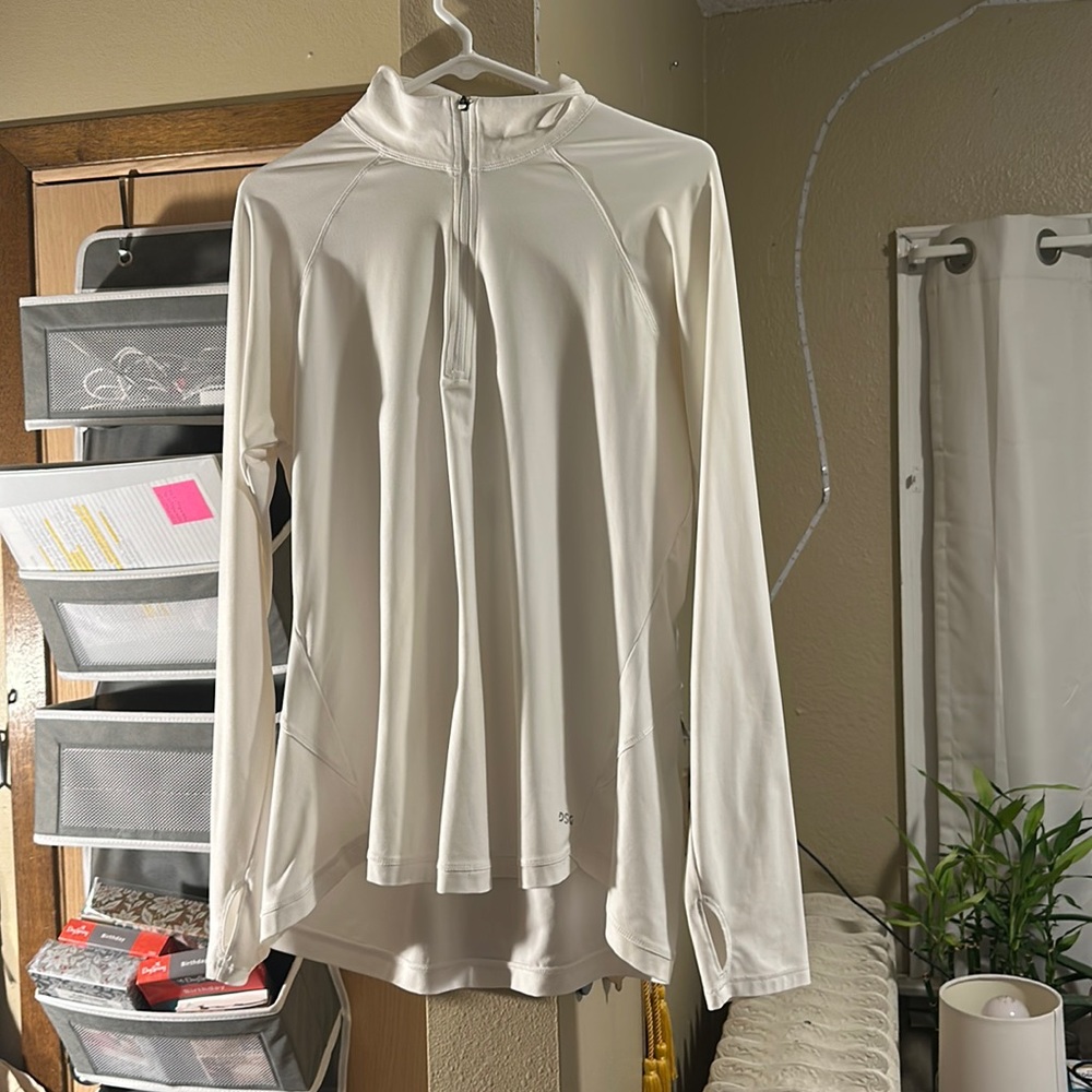 Stain-free white long sleeved sportswear shirt!